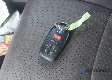 2021 Toyota Sienna Platinum from USA, damaged, VIN 5TDESKFC8MS005172